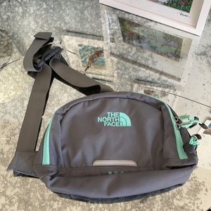 Cute north face fanny/cross body bag